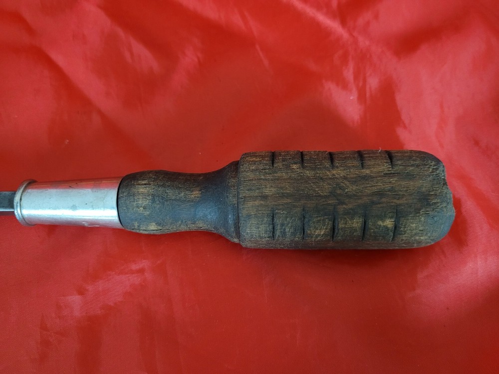 MAC 1/4" Flat Slotted Head Square Shank Screwdriver Wood Handle S3
