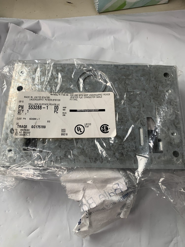 TE Connectivity / AMP 553288-1 Surface Wall Box - NOS
