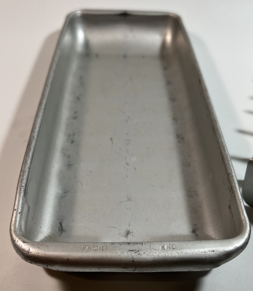 Vintage AluminumIce Cube Tray With Removable 20 CUBE INSERT - 1970's