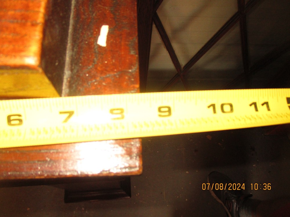 NEWEL POST STAINED 46 TALL DECORATIVE LINES WE SHIP!!!!!!