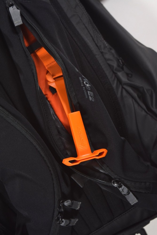 Brand New BCA Float E2-35 Avalanche Airbag Backpack $1400 medium size black
