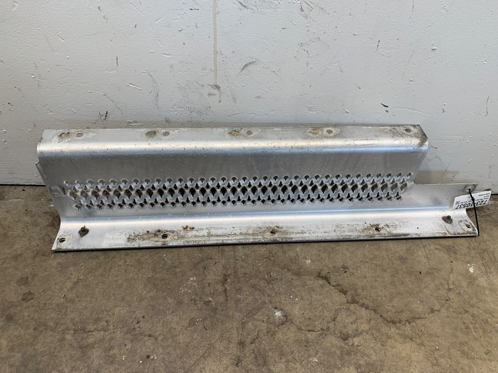 2013 Peterbilt 384 Step (723-10537)