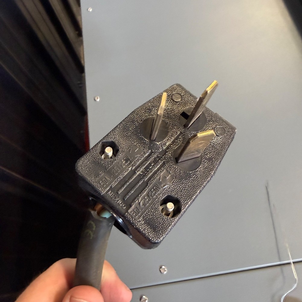 Varian 4000 GC/MS/MS Mass Spectrometer