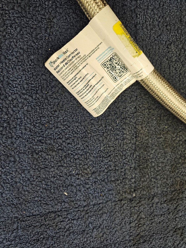 SharkBite UR3088FX18 : 3/4" FIPxFIP 18" SS Braided Water Heater Connector