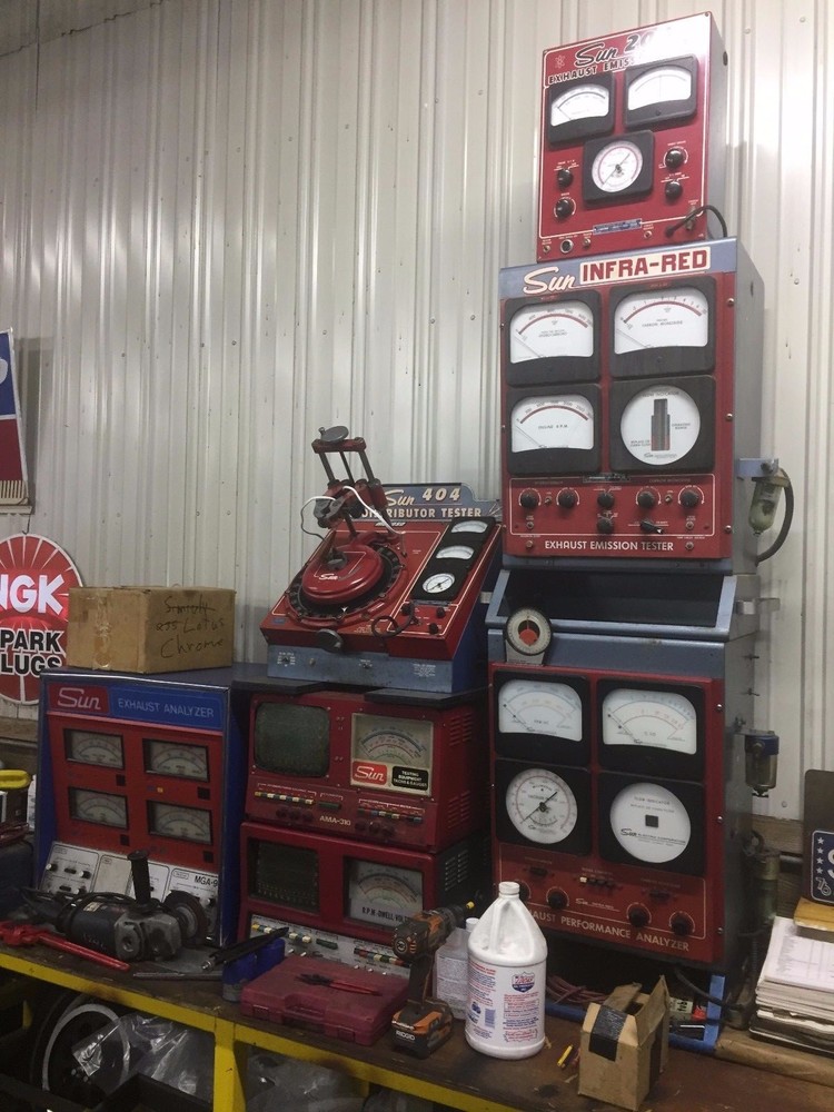 SUN DISTRIBUTOR MACHINE SUN IGNITION SIMULATOR SUN ANALYZER SUN ELECTRIC