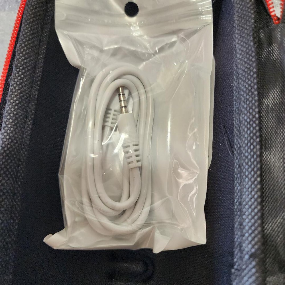 BONNOK WIRELESS BLUETOOTH KARAOKE MICROPHONE