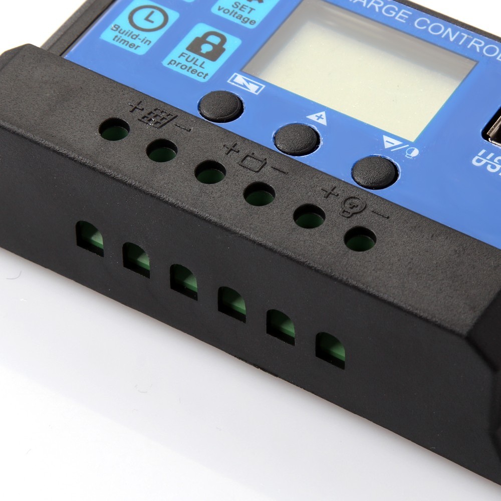 30A 12V/24V Solar Panel Battery Charge Controller LCD Regulator Dual USB Auto US