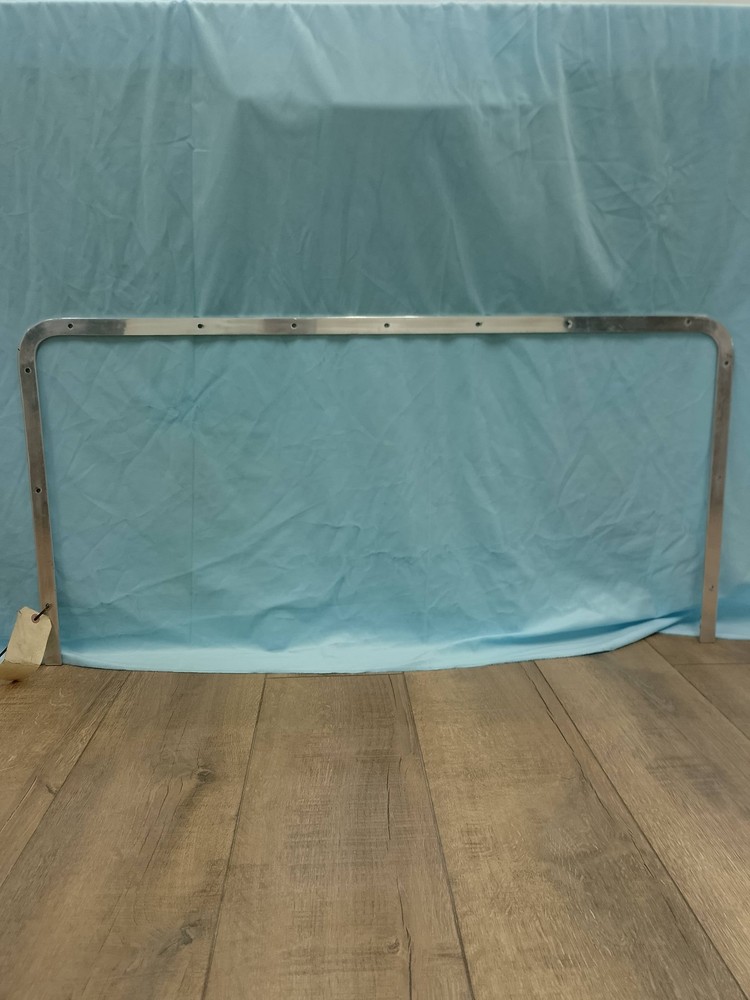 IMPERFECT - Peterbilt 379 Extended Hood Upper Trim