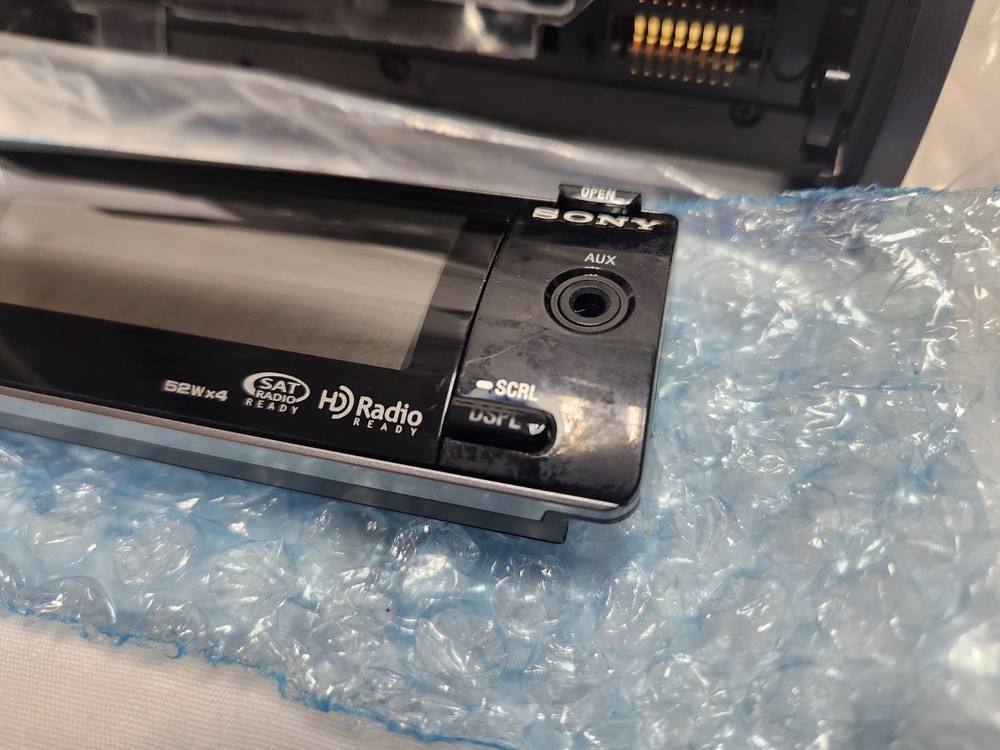 Sony DSX-S100 iPod/USB Compatibility