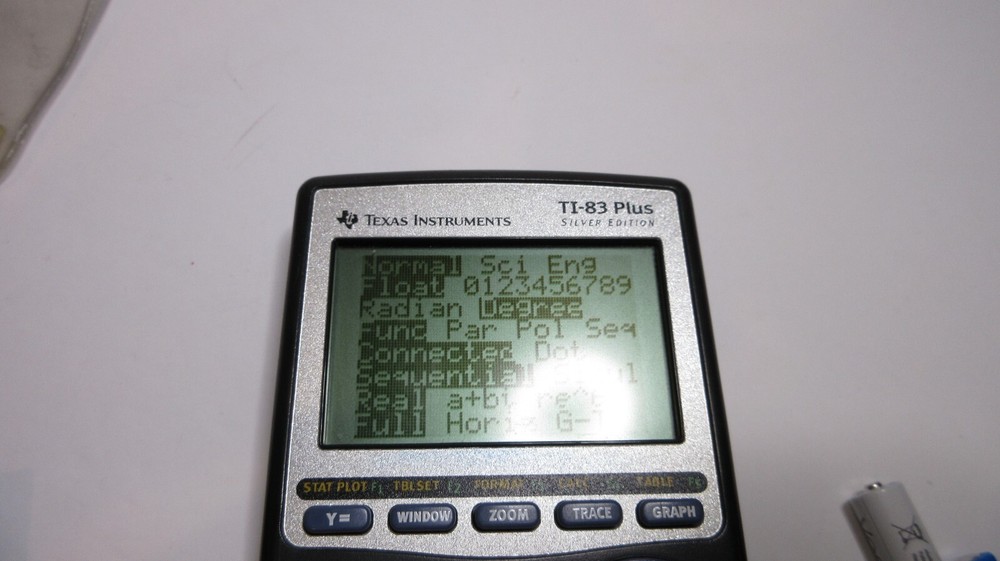 Texas Instruments TI-83 Plus Silver Edition Graphing Calculator & Cover UNTESTED