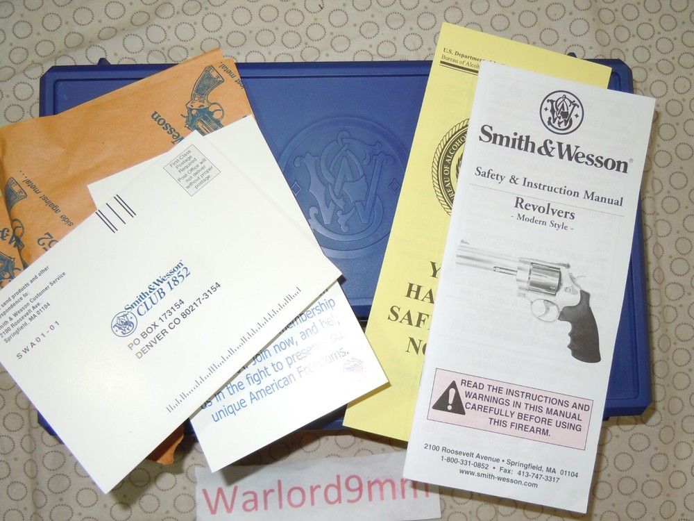 SMITH & WESSON MODEL 638 FACTORY HARD CASE + MANUAL - 60619.