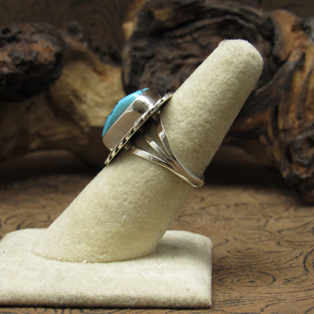Sterling Silver Bright Blue Triangle Shaped Turquoise Ring Size 7+