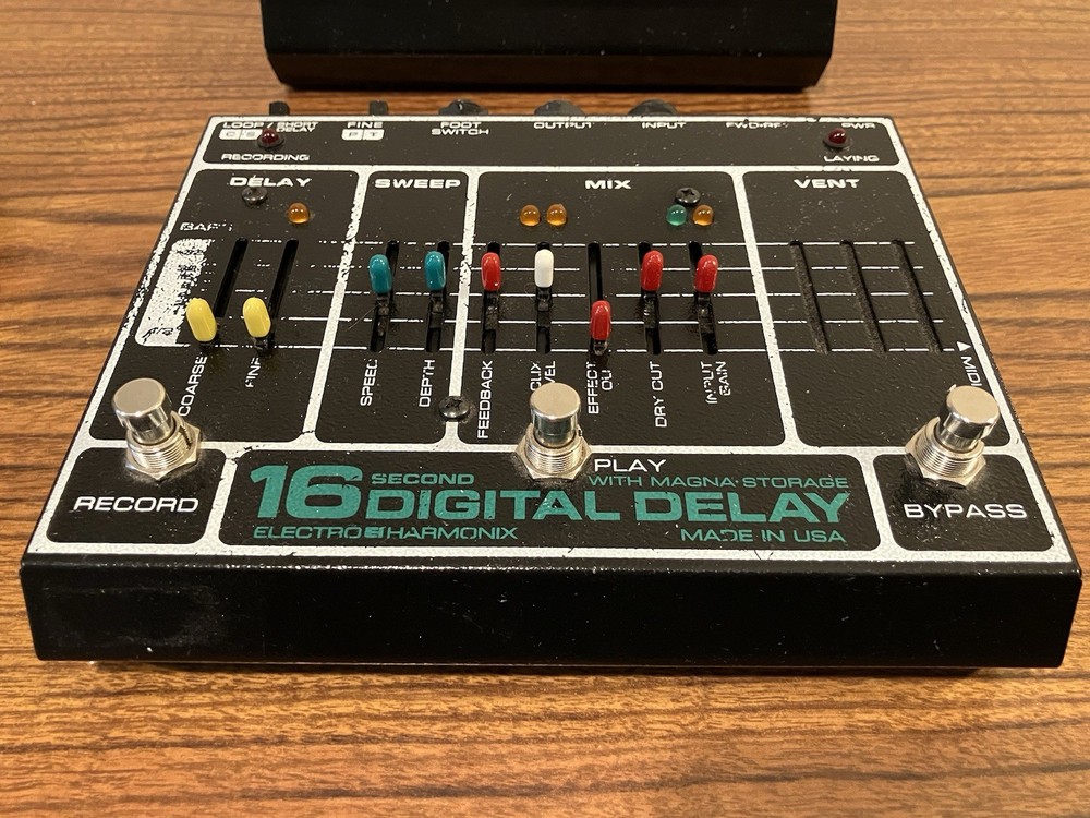 2010s Electro Harmonix 16 Second Digital Delay Effect Pedal W/Controller Adapter