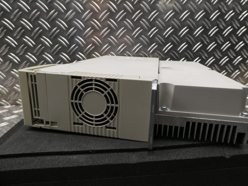 Yaskawa Servo SGDK-2020AEA-V Servo Pack