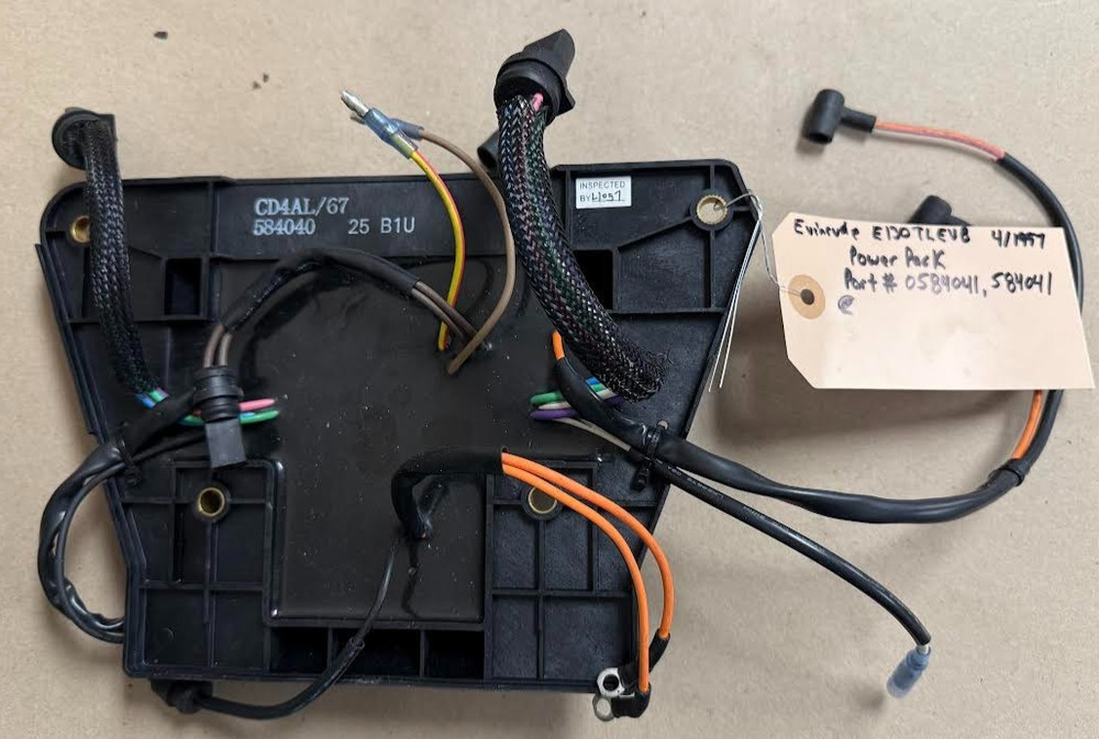 Good Used OEM Evinrude E130TLEUB Power Pack # 0584041, 0584041