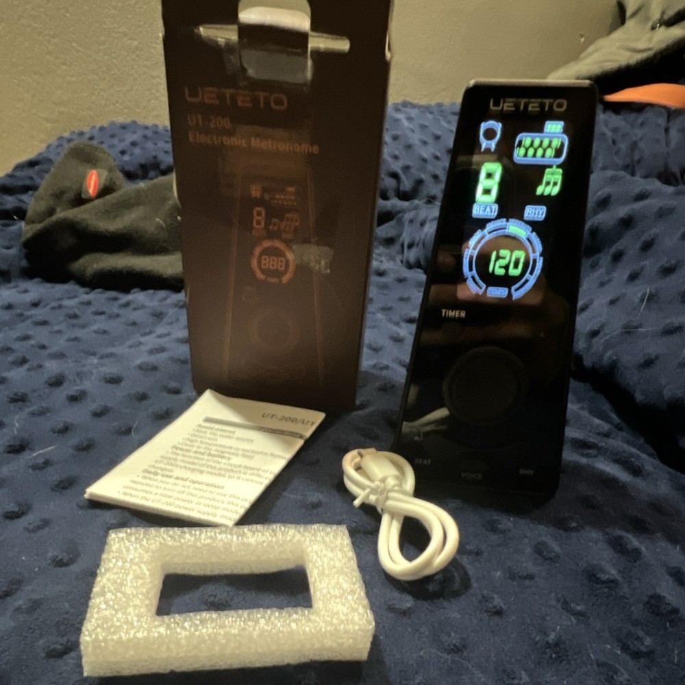 Ueteto UT-200 Electronic Digital Metronome Timer Black Plastic
