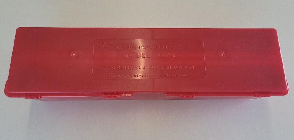 1005 James King Warning Triangle Flare Kit