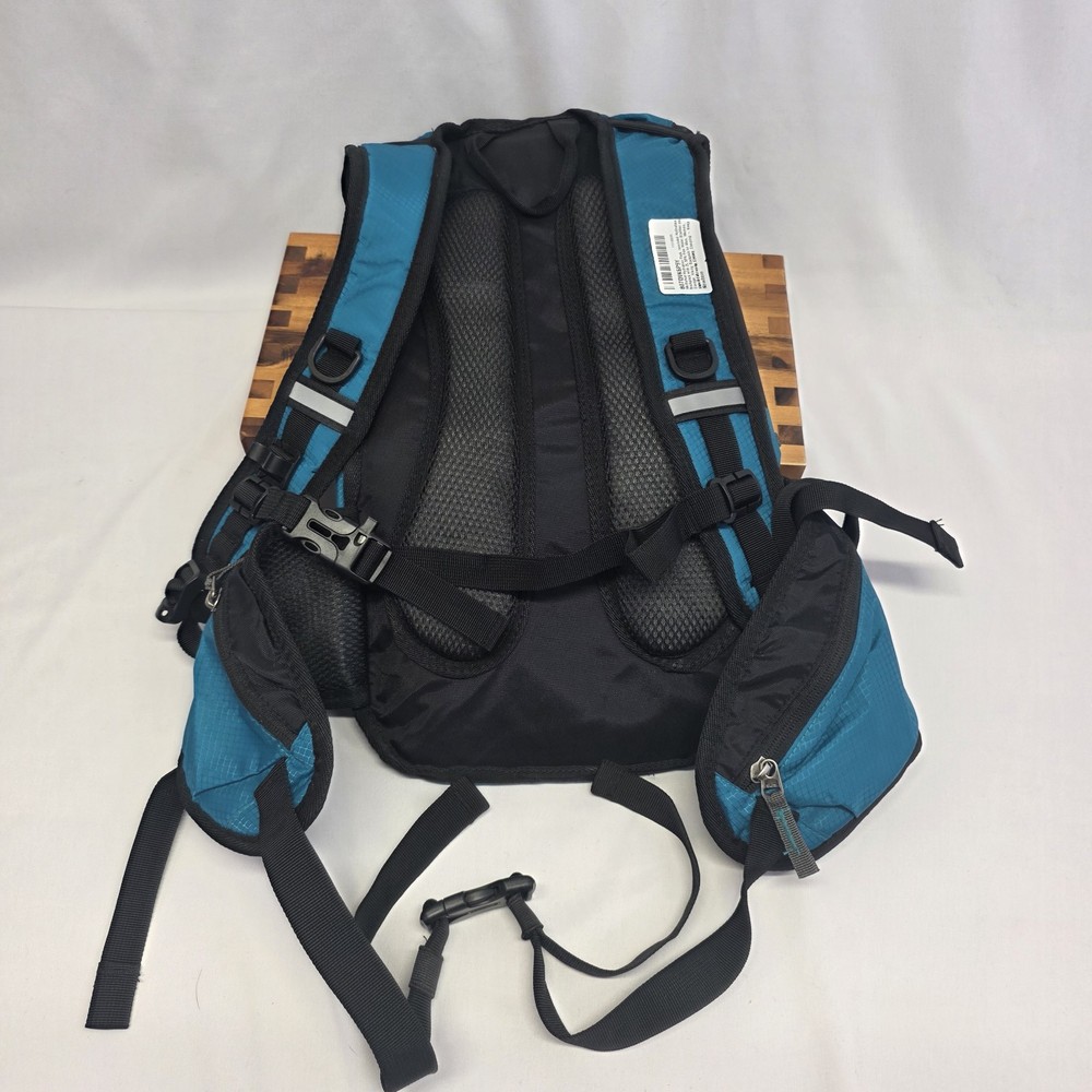 MothyBot Hydration Pack Backpack 2L Bladder Hiking Camping Blue Reflective