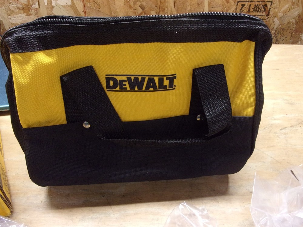 DEWALT 20V 3 TOOL SET-1/2 DRILL, 1/4" IMPACT DRVR, OSC. MULTI TOOL # DCK379D2 ..