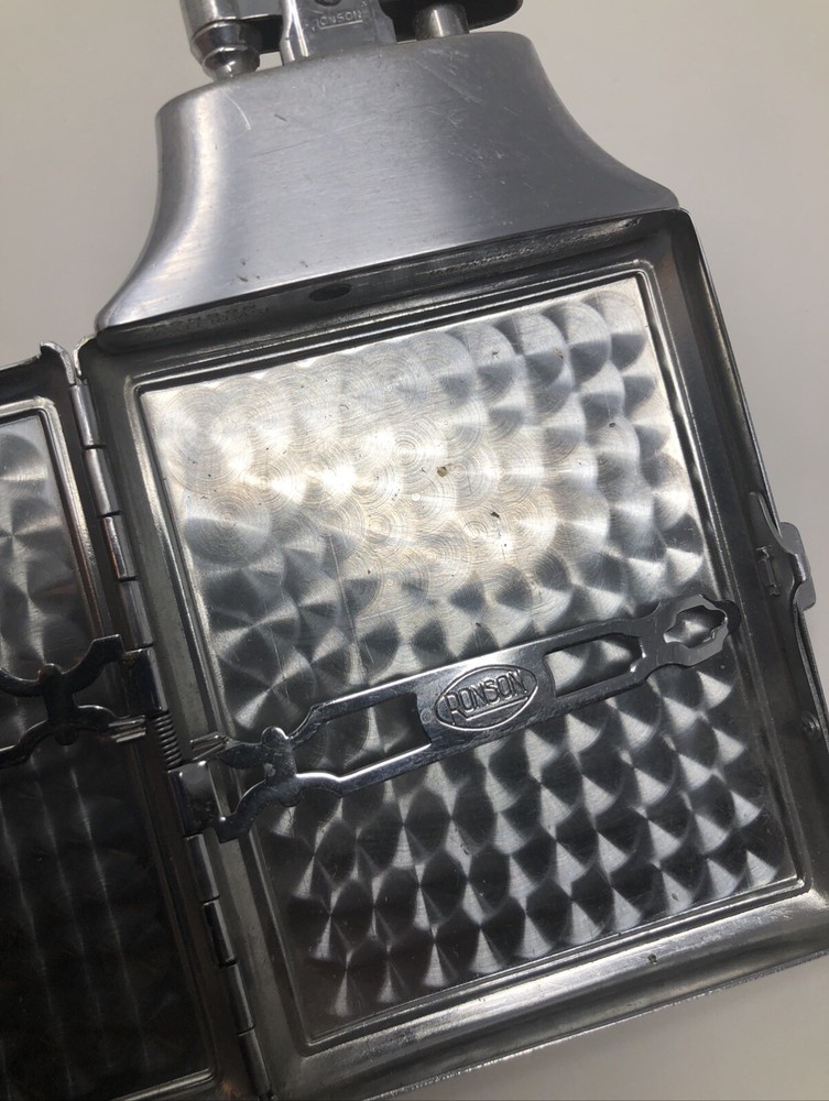 Vintage RONSON Cigarette Case With Attached Lighter