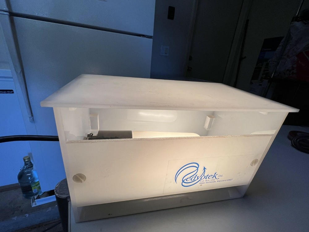 Edvotek White Light Box. Tested. Fast free shipping