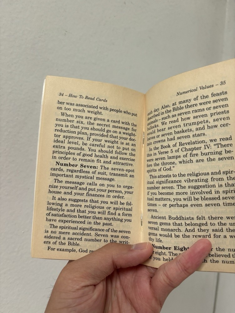Vintage Guide To Reading Cards
