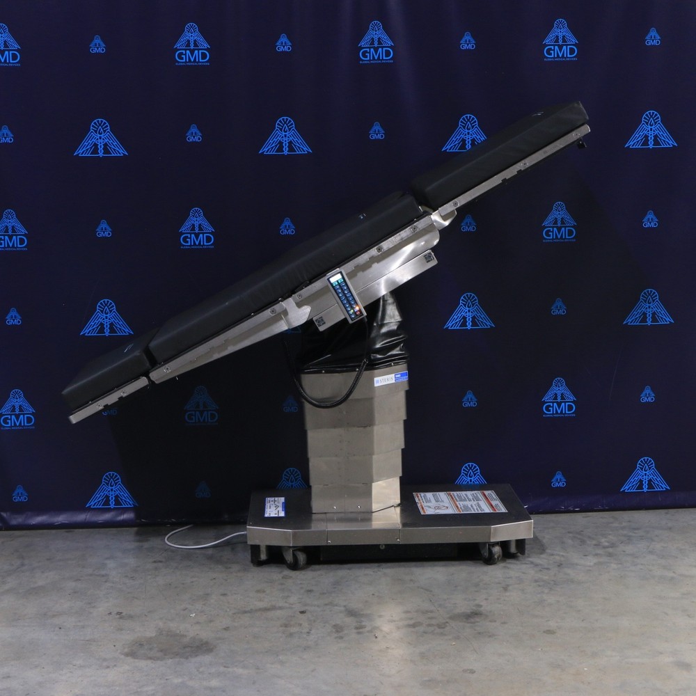 STERIS 5085 Surgical Table