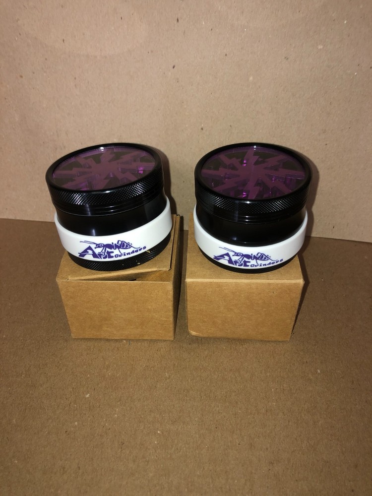 2 ANT GRINDERS 2.5" CLEAR TOP / BLACK BODY / PURPLE INSIDE
