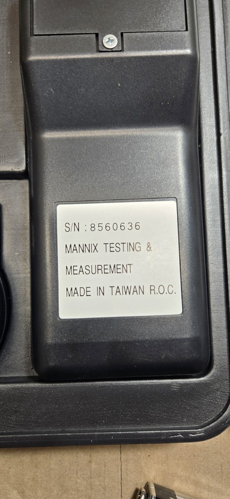 Mannix CFM Master Thermo-Anemometer DCFM8901