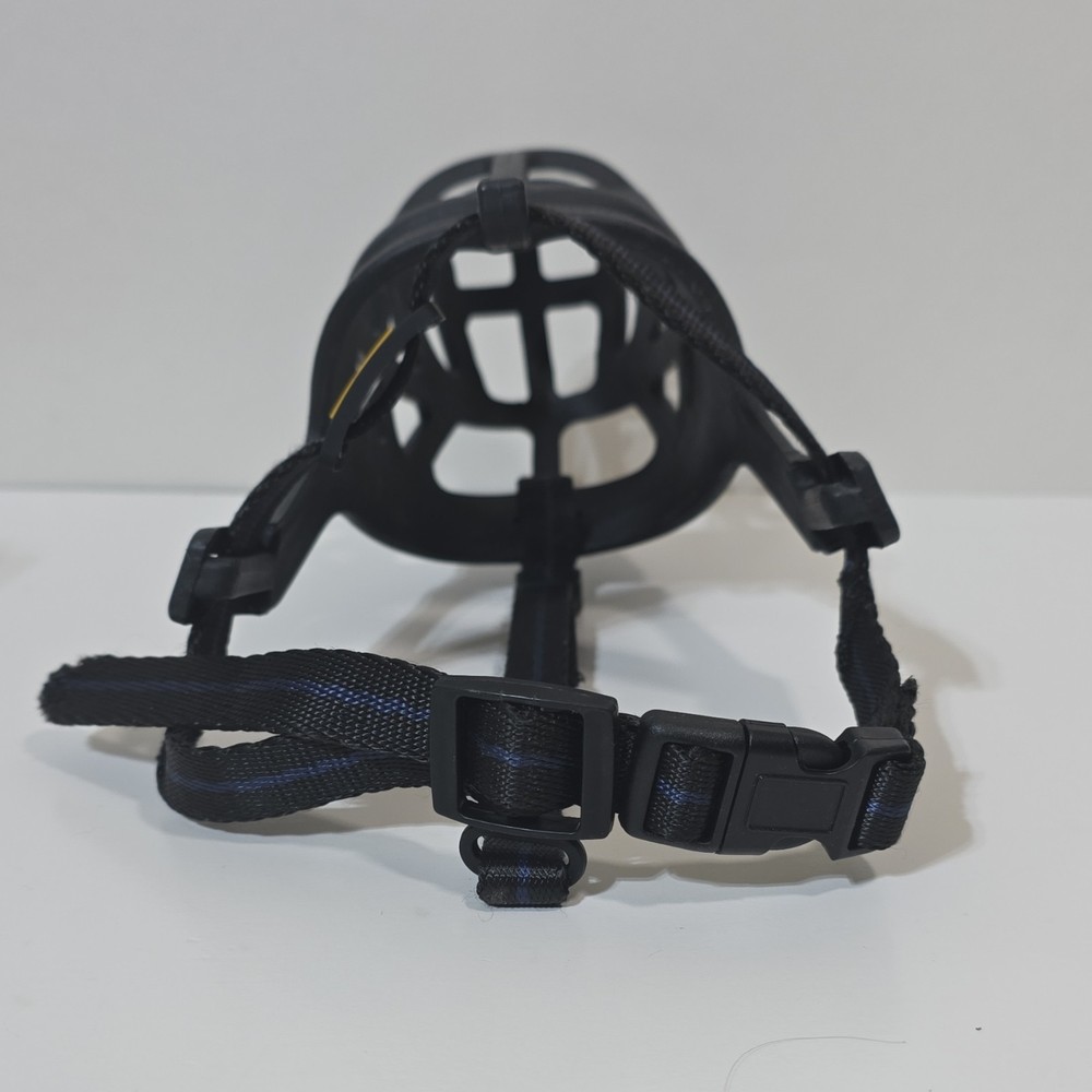 Mayerzon Small Dog Muzzle Plastic Basket Cage Adjustable Strap Mesh Design