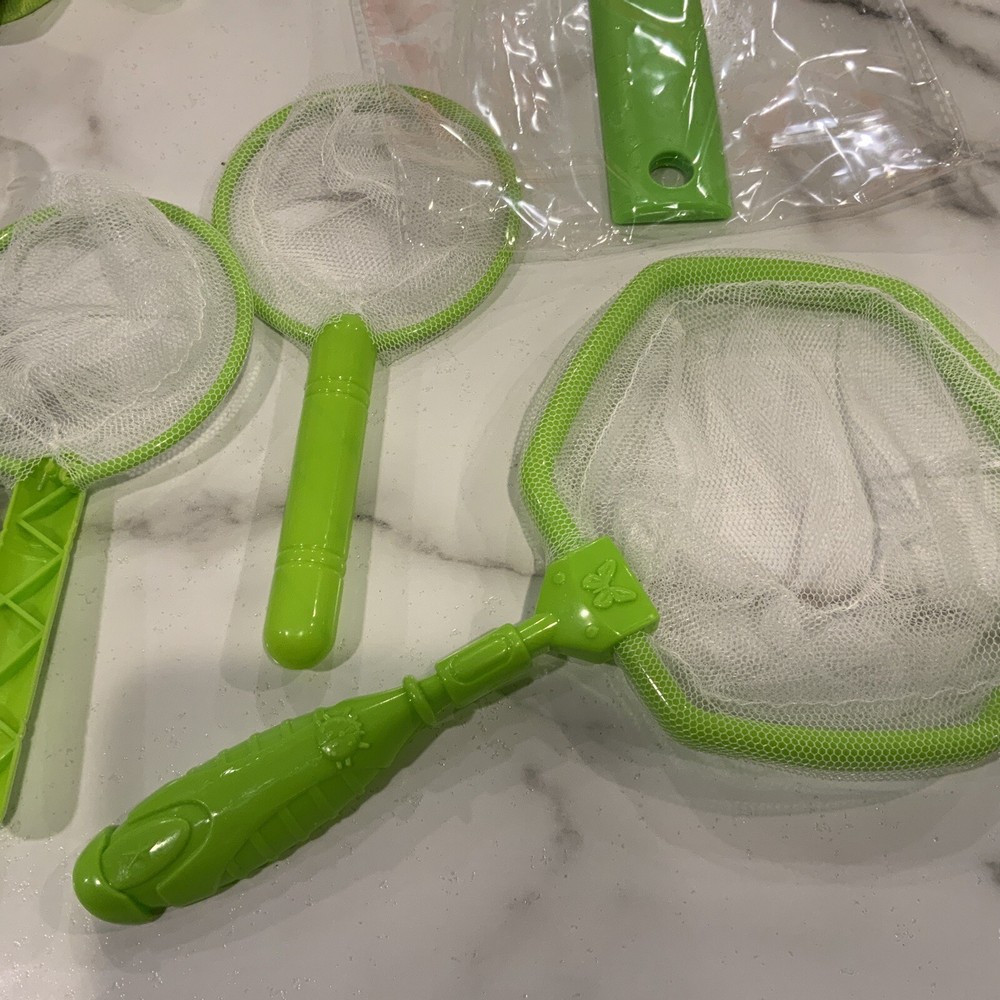 Kids Bug Catcher Kit Binoculars, Magnifying Glasses, Bug Container, Nets, Insect