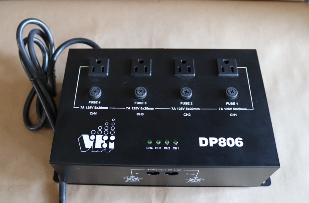 4-Channel Dimmer Pack/Switch Pack DP806