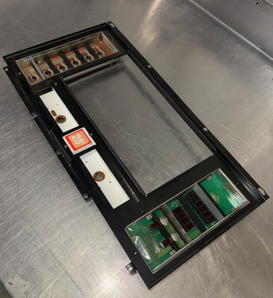 CDS Universal Glass Frame Slot Machine Part – Untested