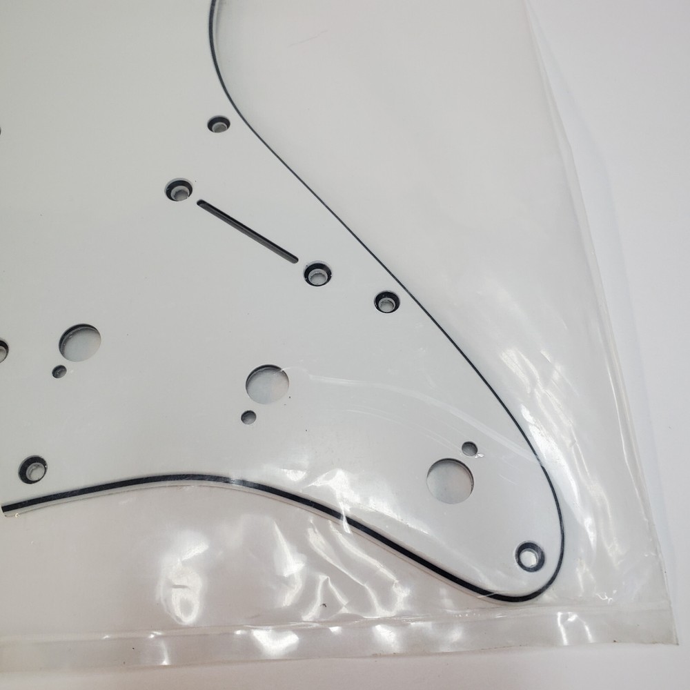 Pro Line Strat Pickguard Replacement in White