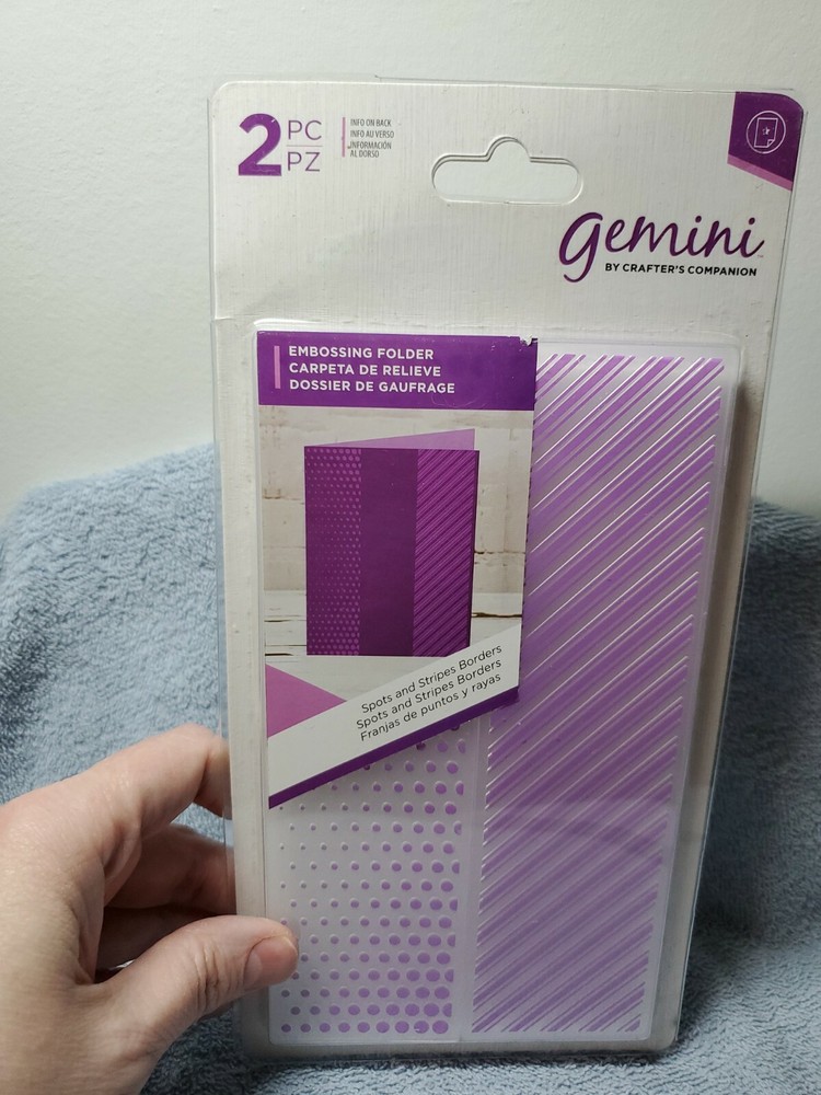 CC2 Crafters Companion  Spots and stripes embossing folder borders new