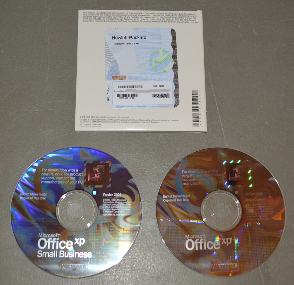 CD-ROM - Microsoft Office XP Small Business 2002 - with key code