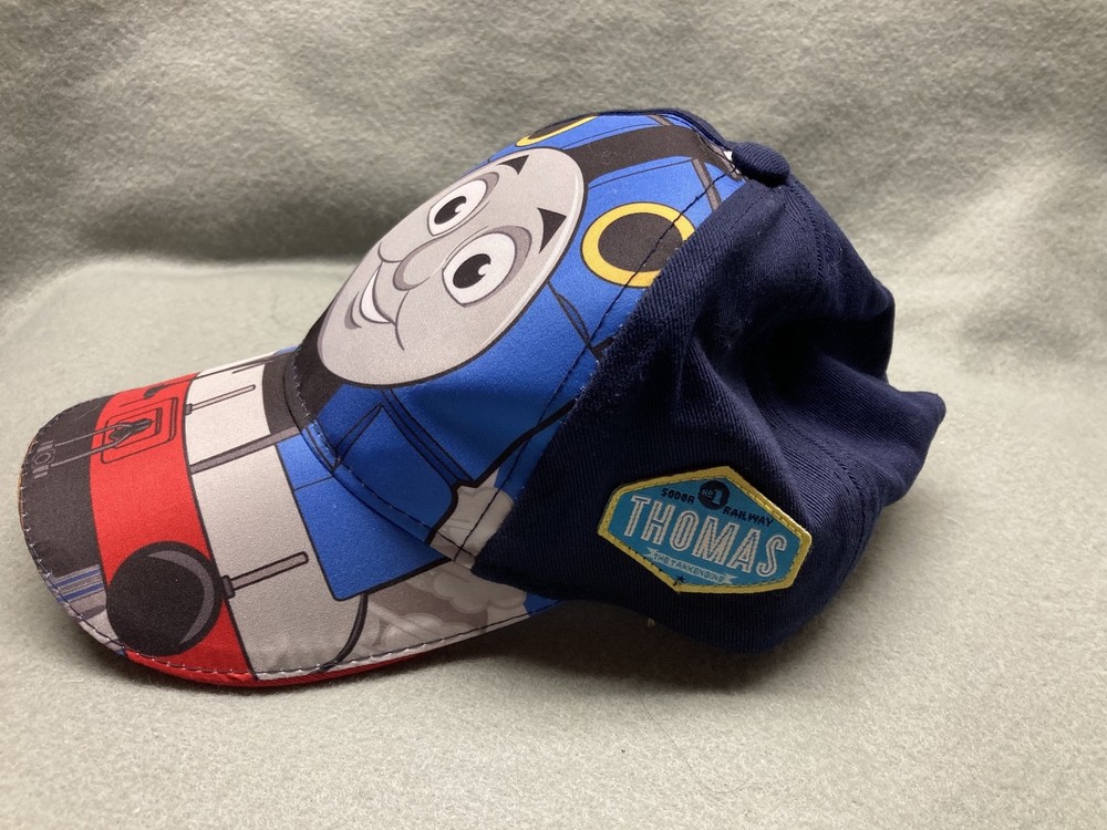 (a105) Thomas & Friends adjustable baseball style hat