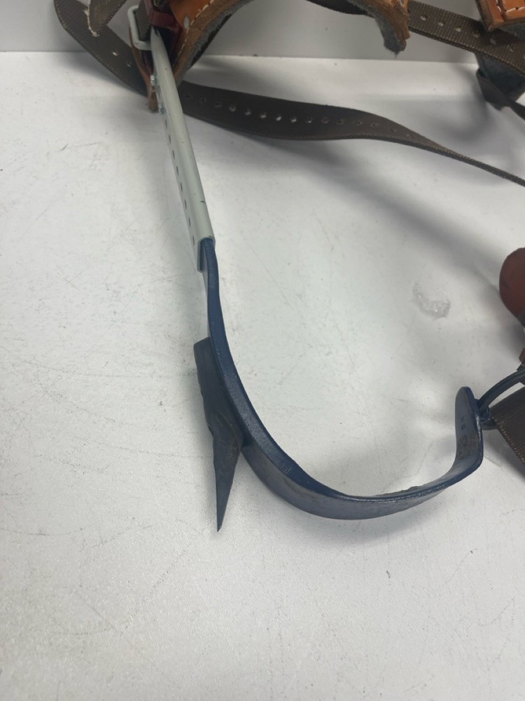 BASHLIN CLIMBING GEAR (P08034943)