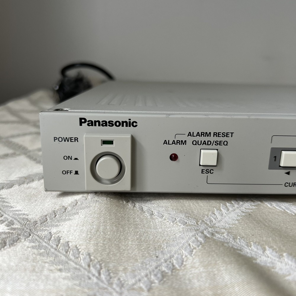 Panasonic WJ-MS424 Quad System 4CH Input Color Digital Video Multiplexer Rack