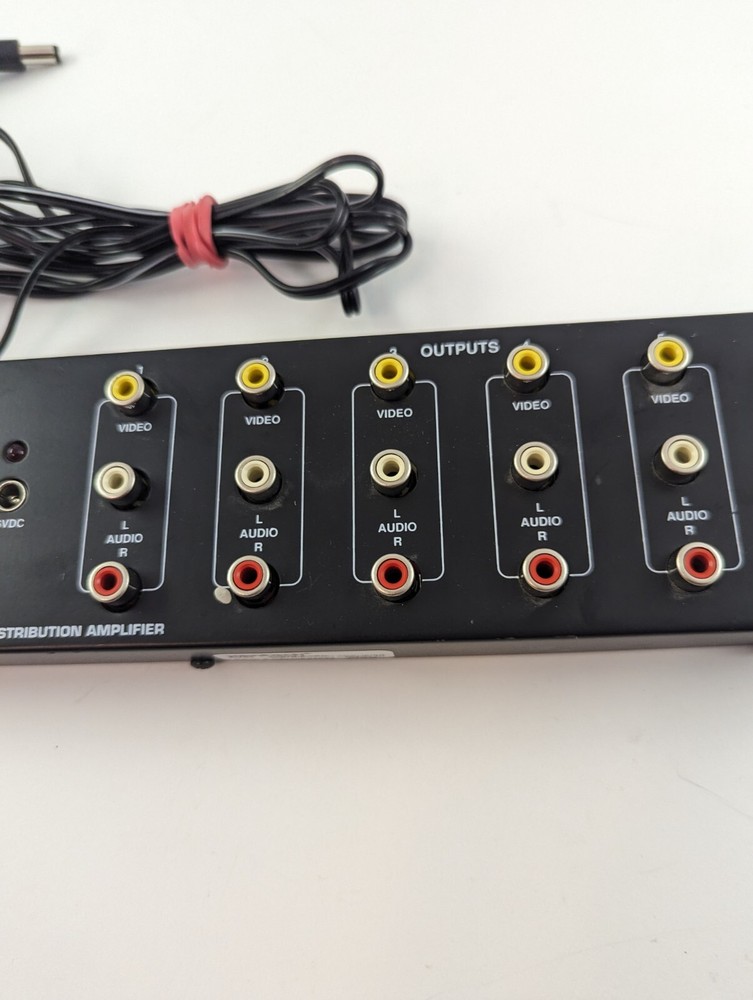 Untested XANTECH AV61 6-Way A/V Audio Video Distribution Amplifier