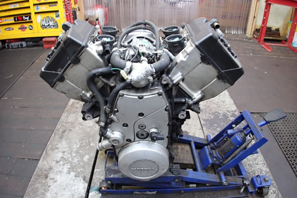 2003 HONDA ST1300A ENGINE 200PSI COMPRESSION 29759 MILES RUNNING VIDEO