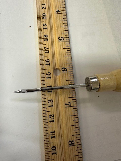 Wooden Handle Pick Tool for Knitting Machines