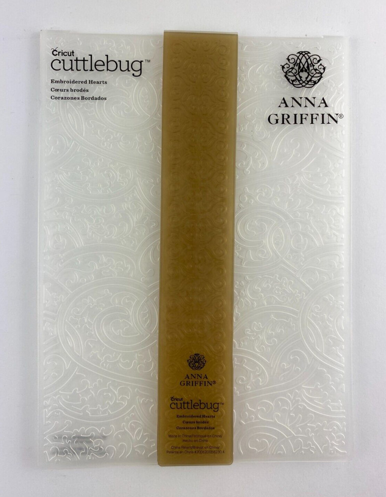 Anna Griffin Cuttlebug Cricut - EMBROIDERED HEARTS -  Embossing Folder