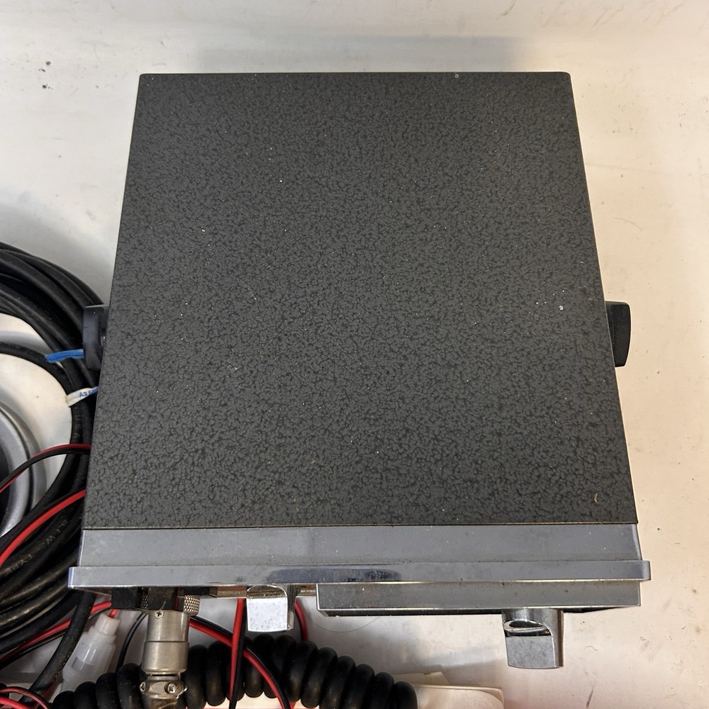 Robyn DG-30 CB Transceiver Base Module Antenna Mic Manual
