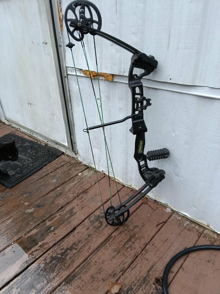 compound bow Left Hand
