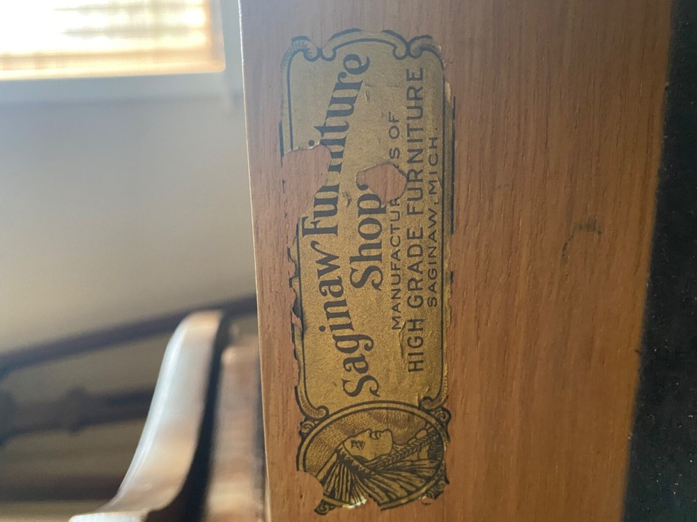 Early 1900s buffet or sideboard