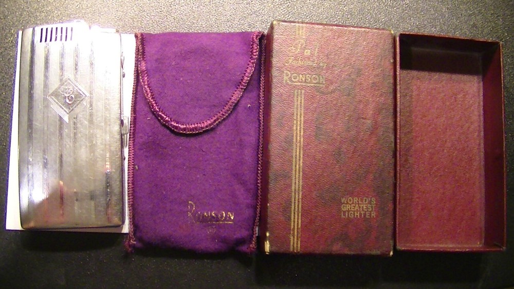 PAL RONSON CIGARETTE LIGHTER HOLDER ORIGINAL BOX CLOTH ART DECO PYROPHORIC 1949