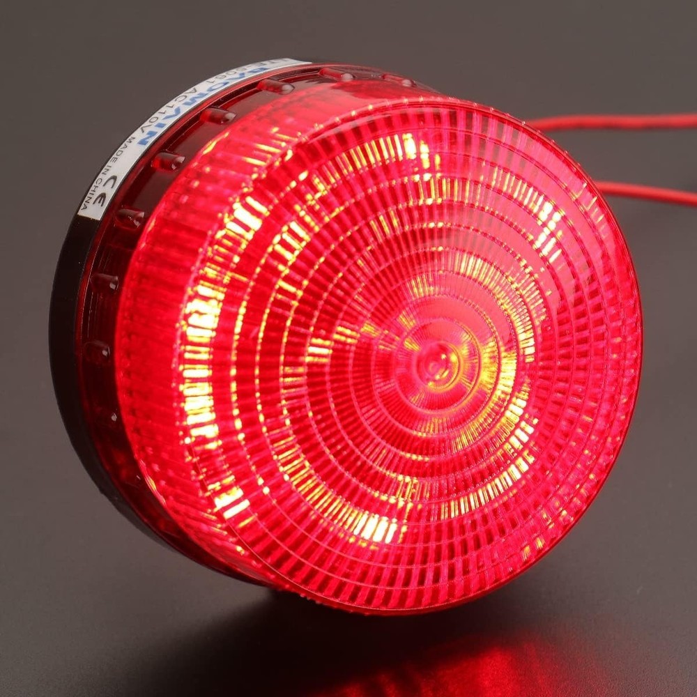 Durable Red Strobe Warning Light with 360-Degree Visibility for Construction Use