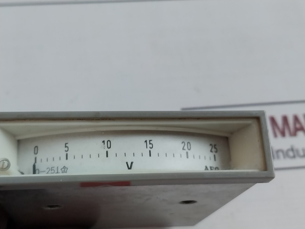 AEG Voltmeter 0-25V