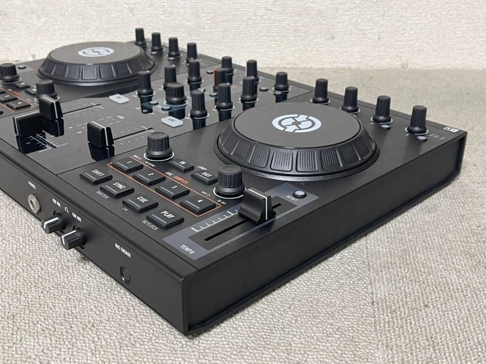 Native Instruments Traktor Kontrol S2 MK1 DJ Controller 2-Channel with Adaptor